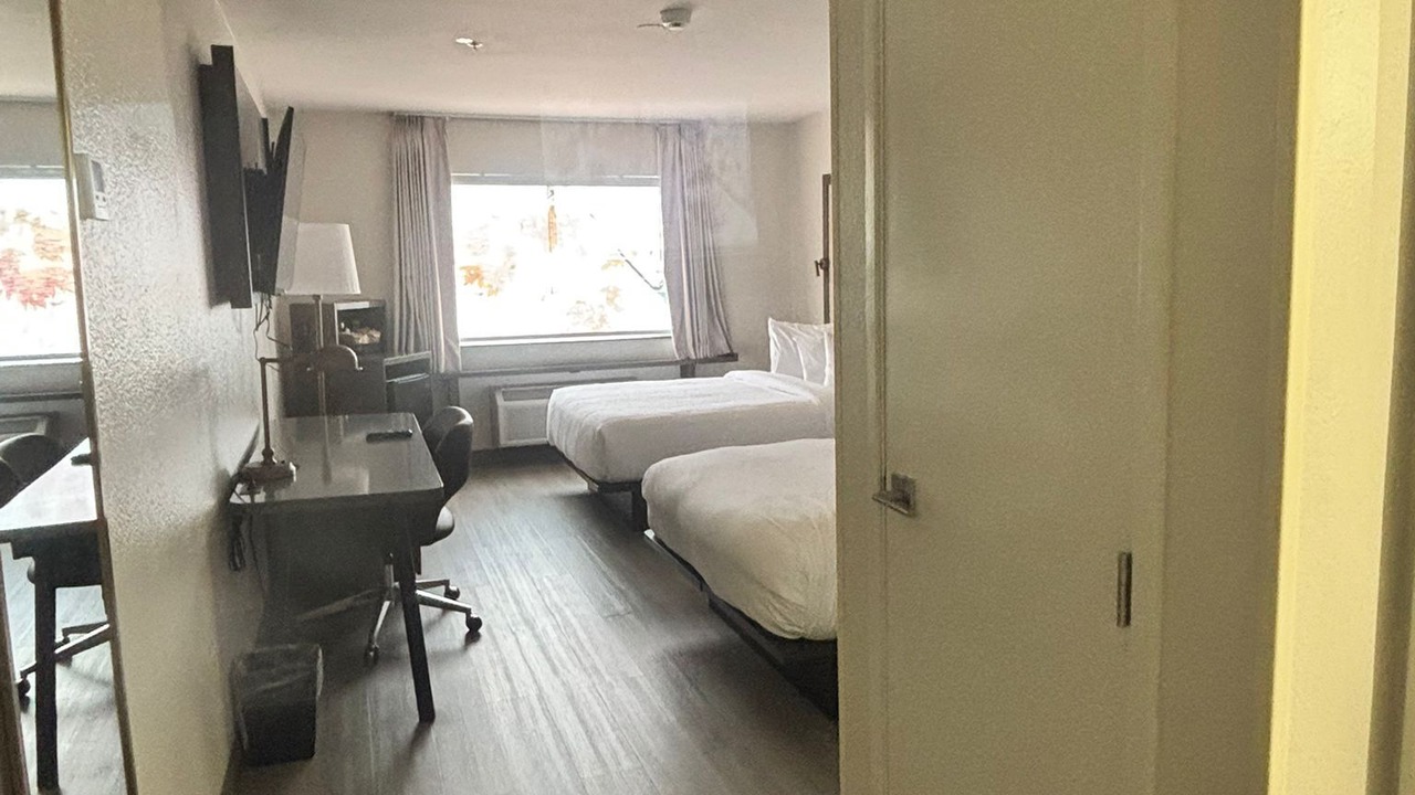 Photo of Bedroom in South Side
