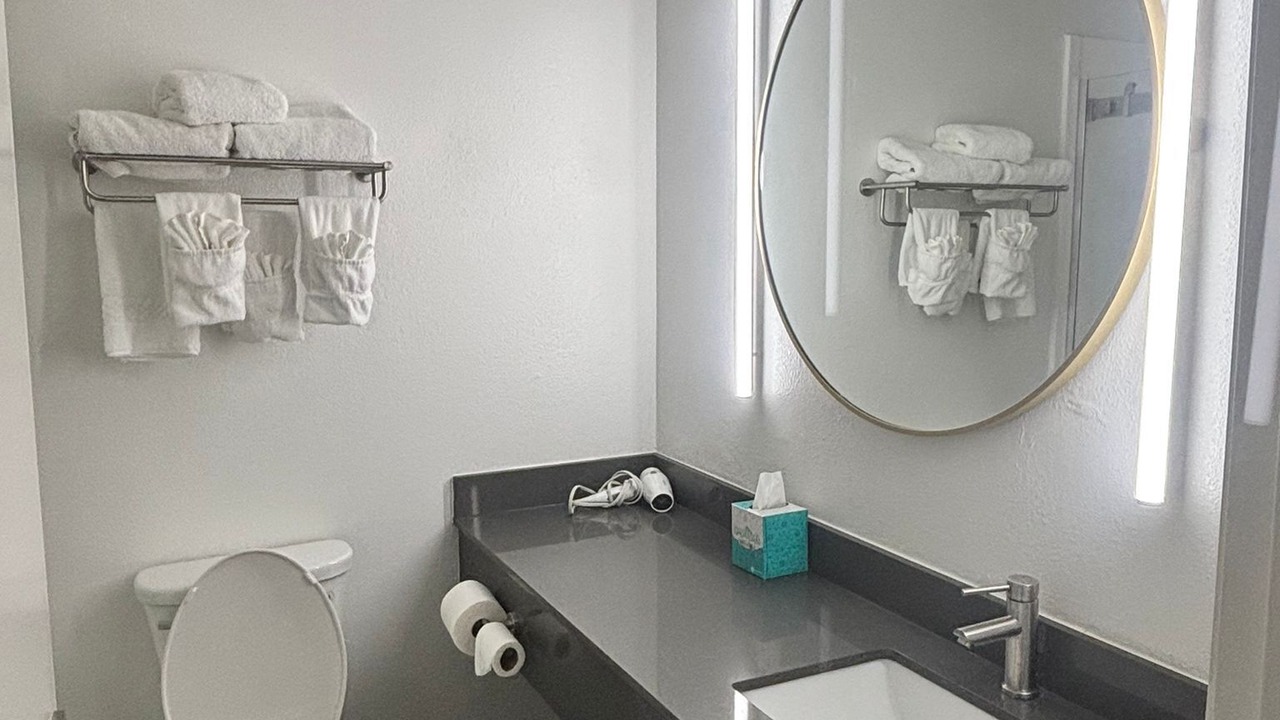 Photo of Bathroom in South Side