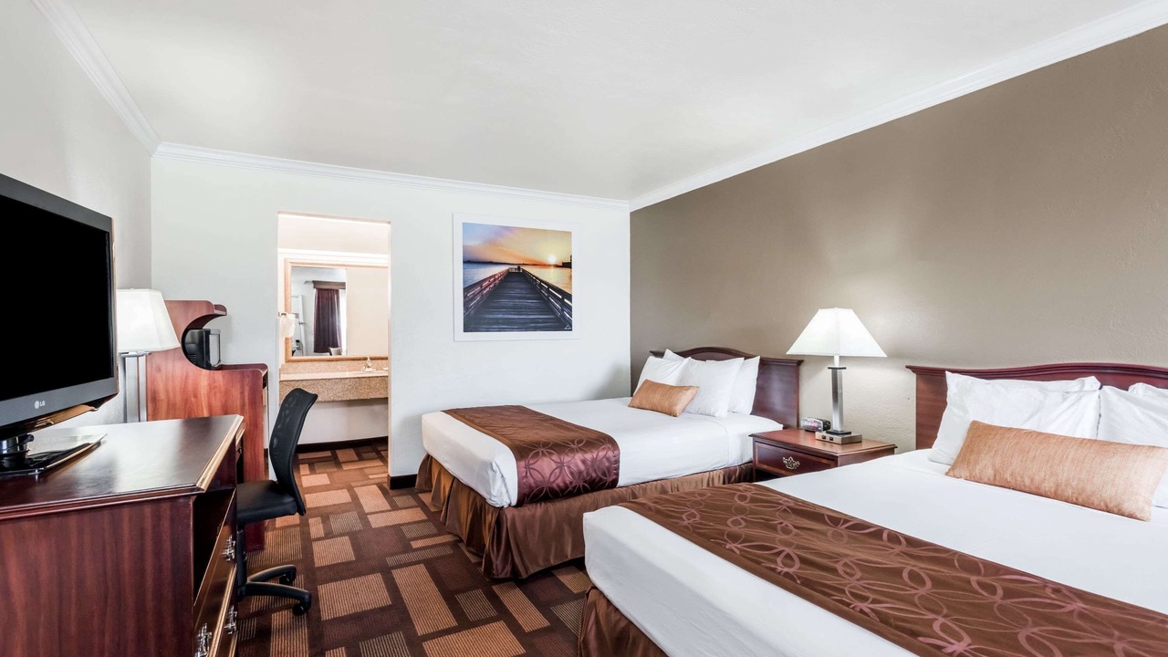 Photo of Bedroom in Lodi