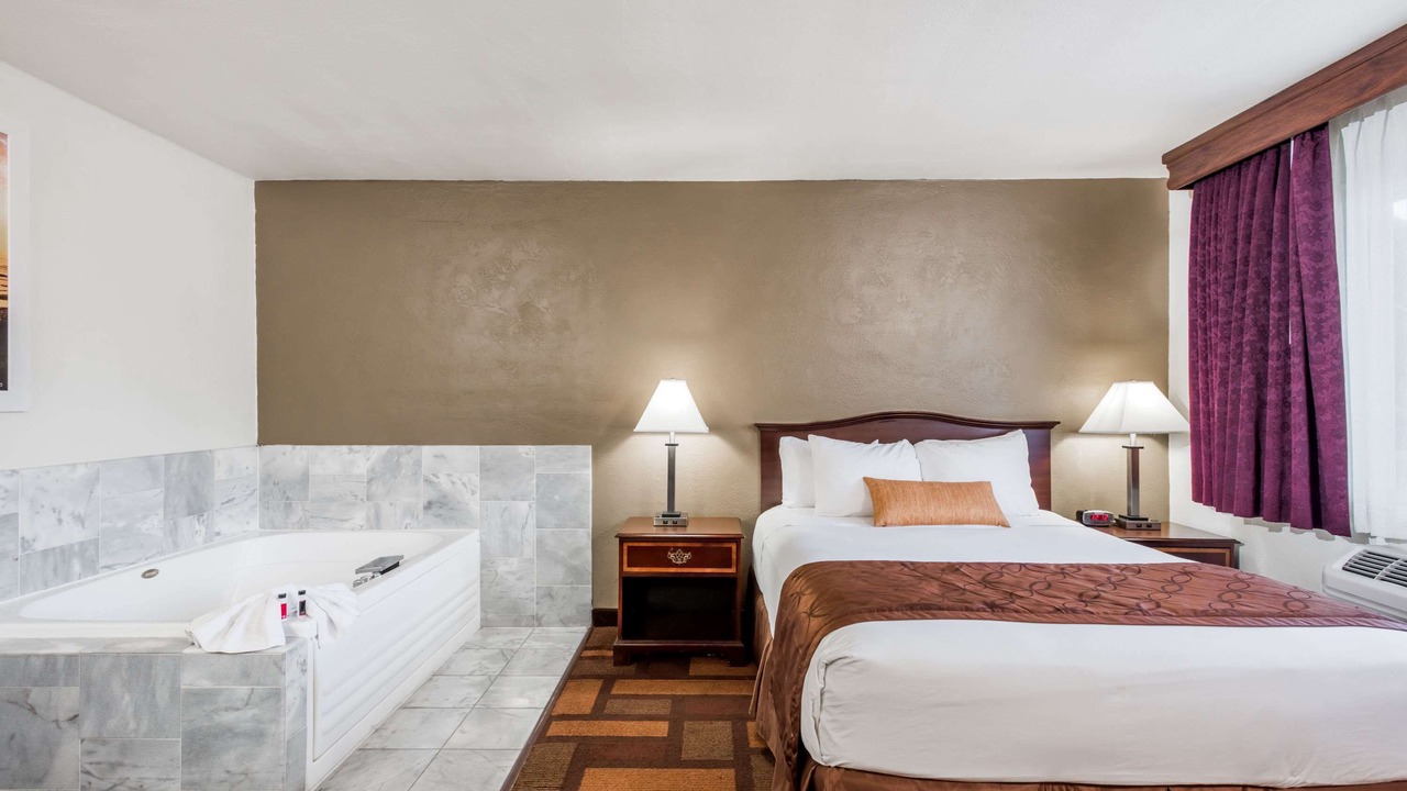 Photo of Bathroom in Lodi