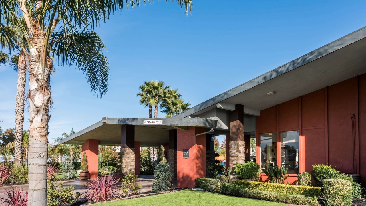 Photo of Outdoor in Lodi