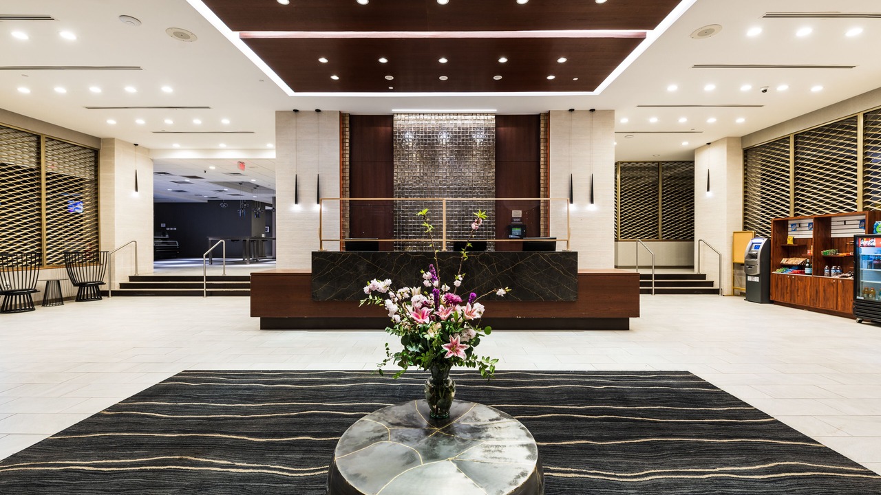 Photo of Others in Iselin