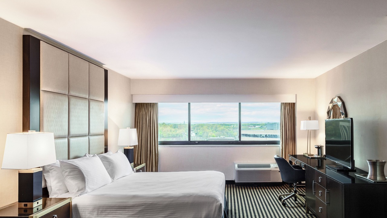 Photo of Bedroom in Iselin