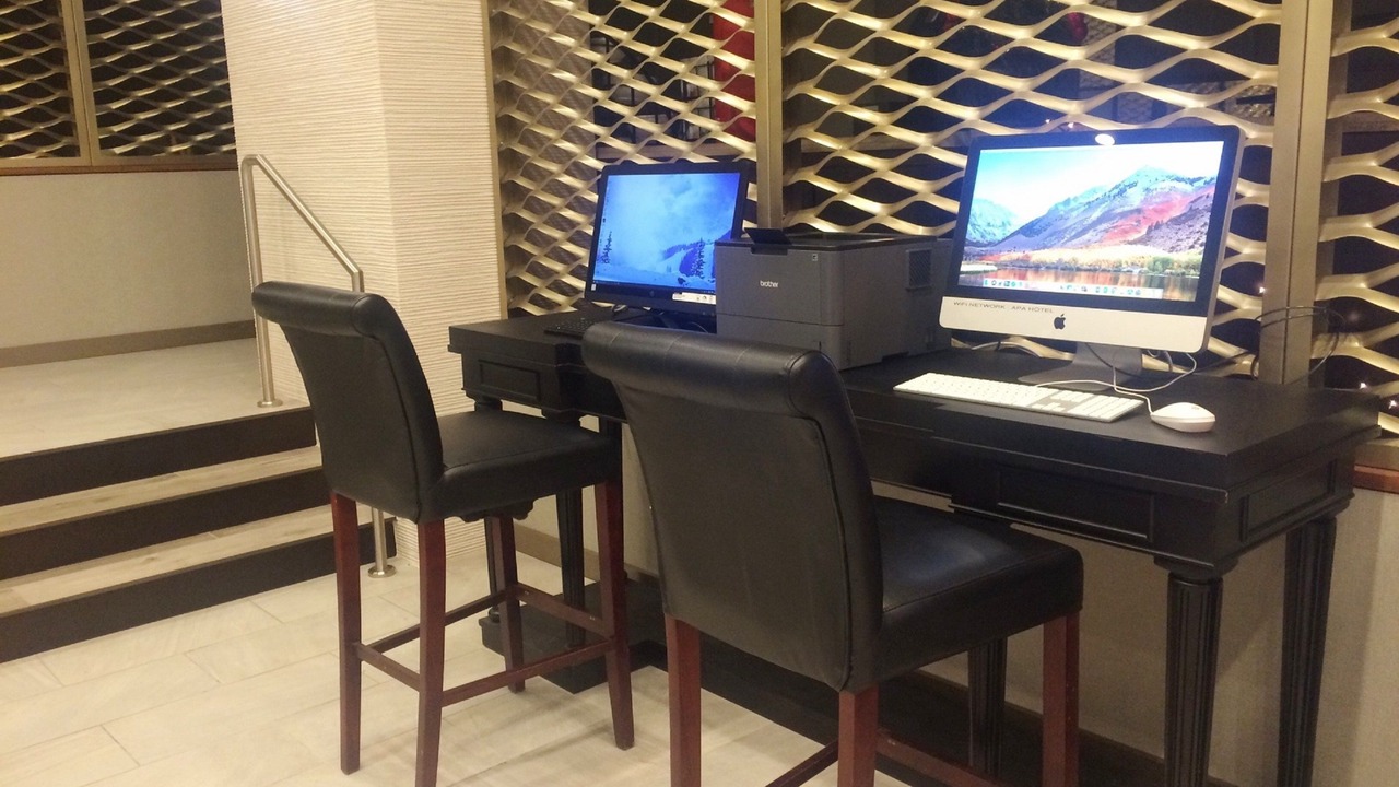 Photo of Others in Iselin