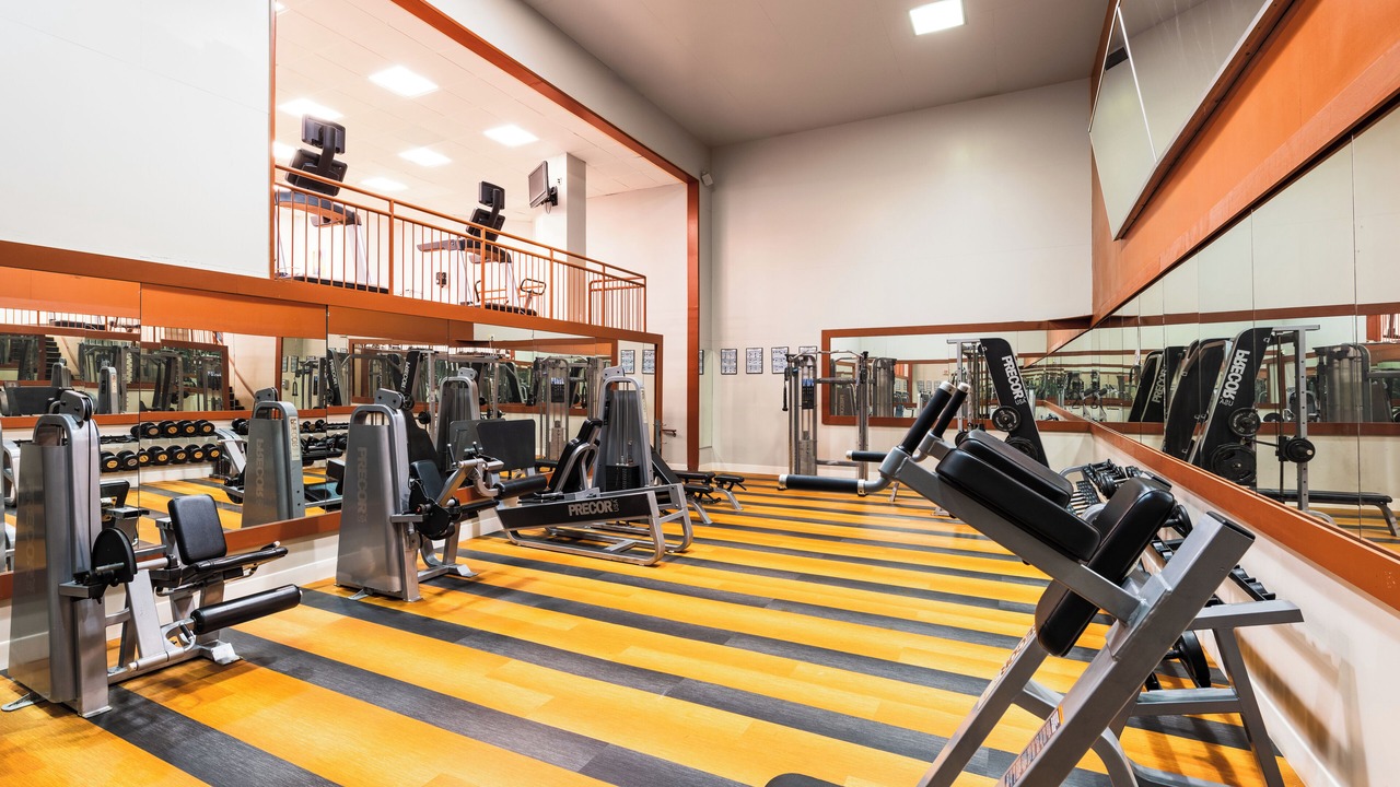 Photo of Others in Iselin