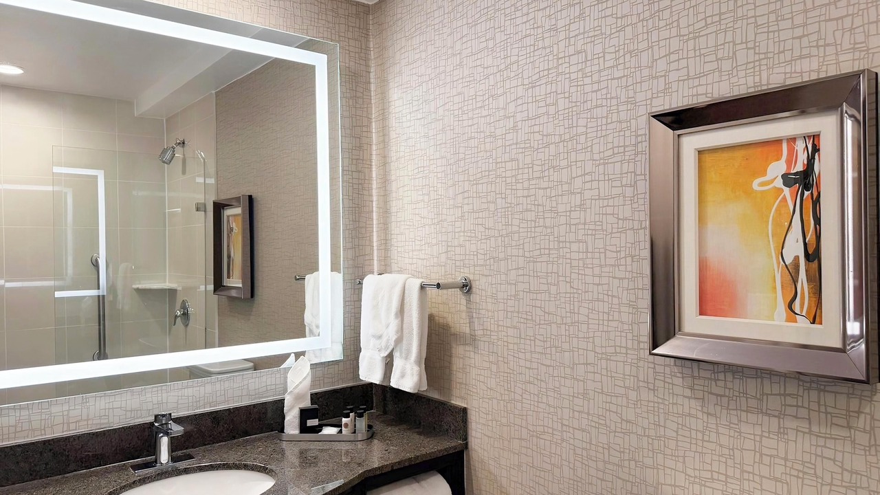 Photo of Others in Iselin