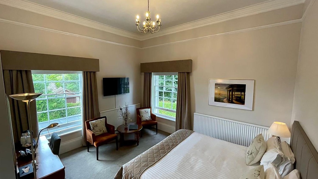 Photo of Others in Reigate