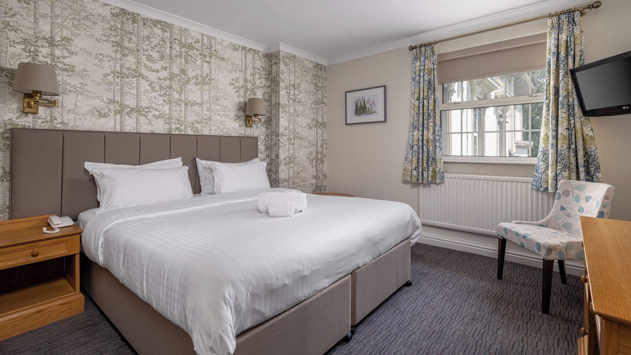 Photo of Bedroom in Reigate