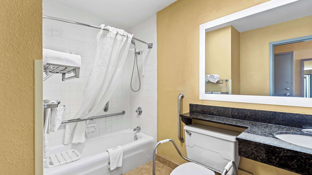 Photo of Bedroom in Fort Dodge