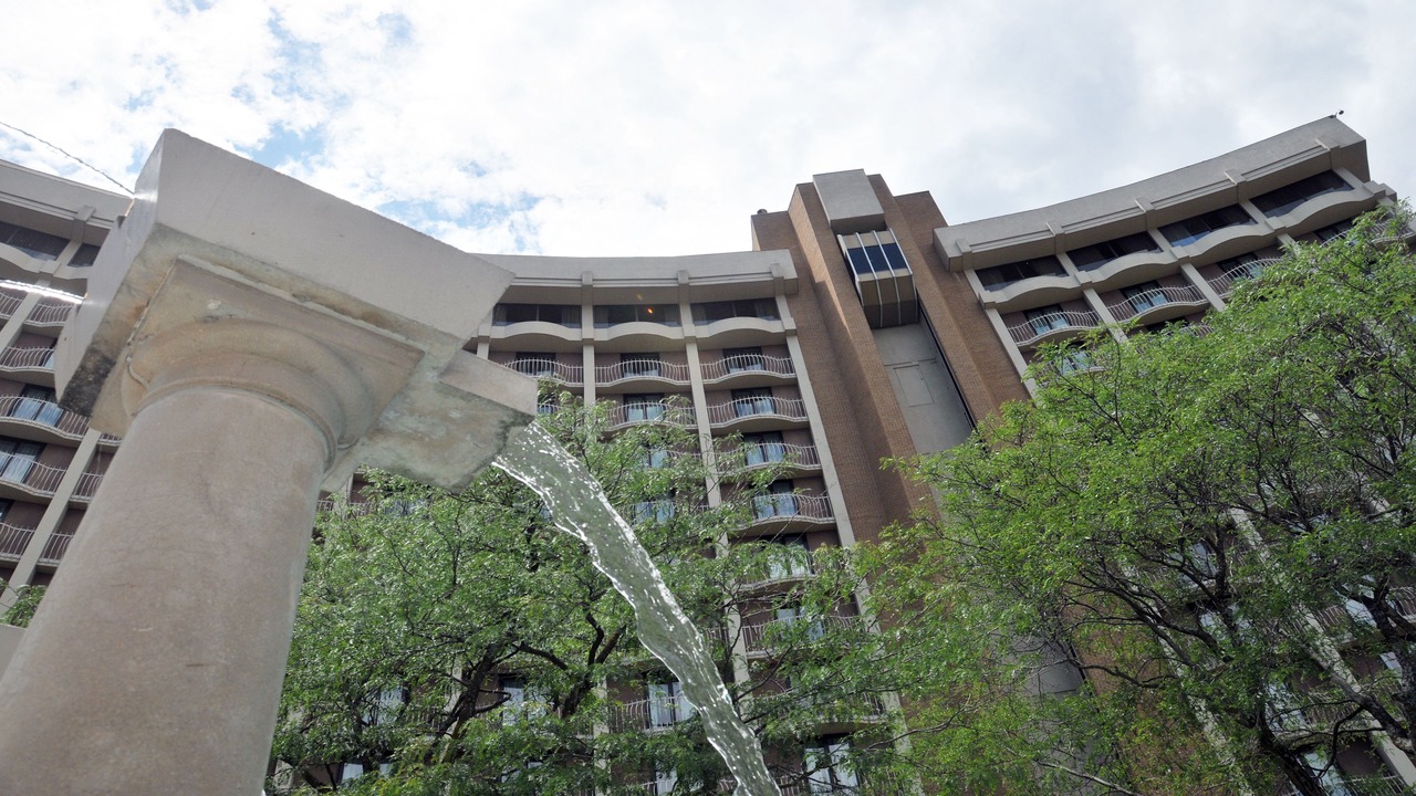 Photo of Outdoor in Country Club Plaza Area