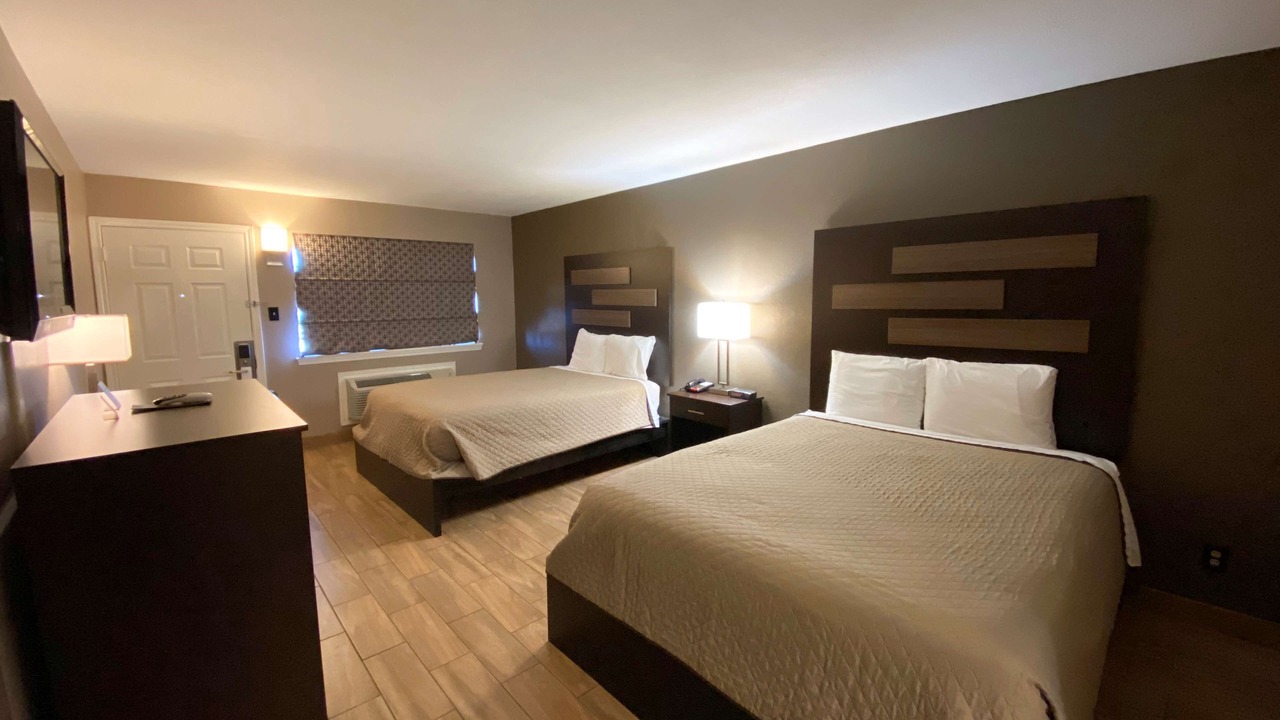 Photo of Bedroom in New Boston