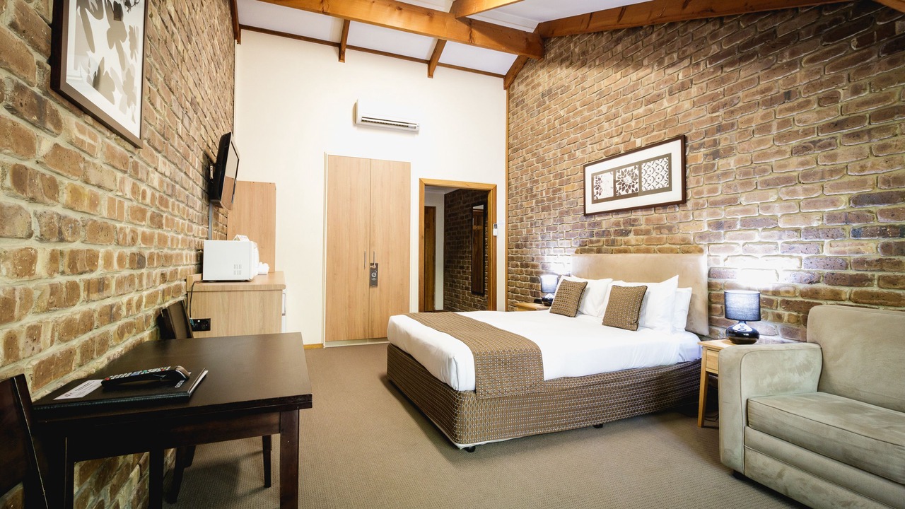 Photo of Others in Hahndorf