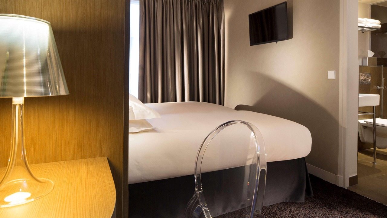 Photo of Bedroom in 5th Arrondissement