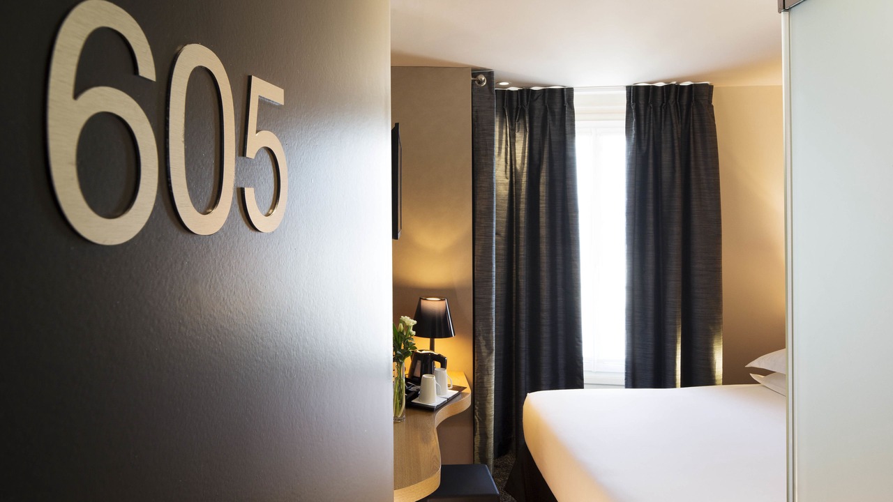 Photo of Bedroom in 5th Arrondissement