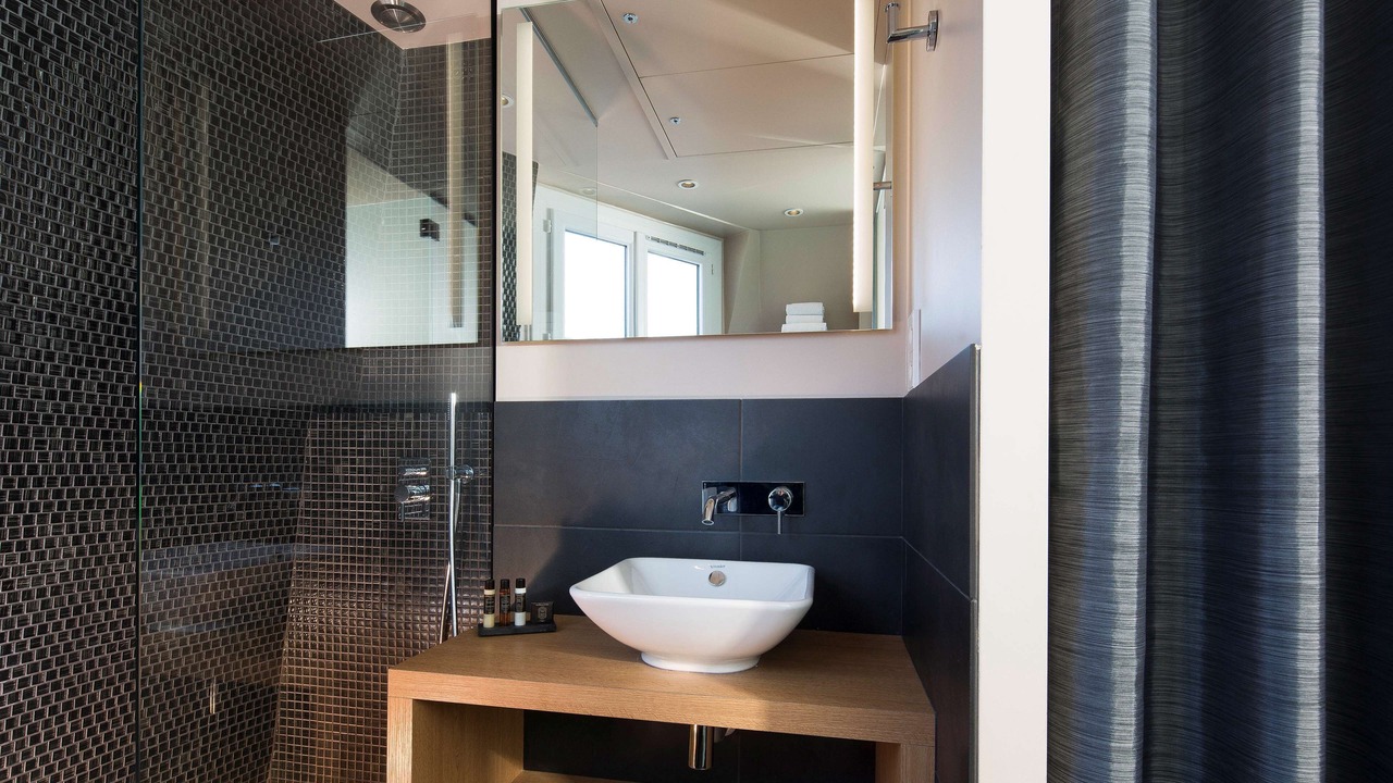 Photo of Bathroom in 5th Arrondissement