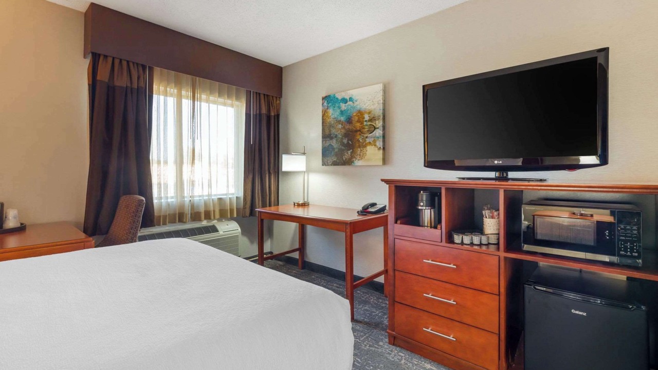 Photo of Others in North Haven