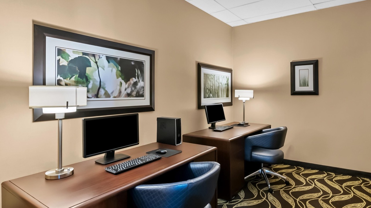 Photo of Others in North Haven