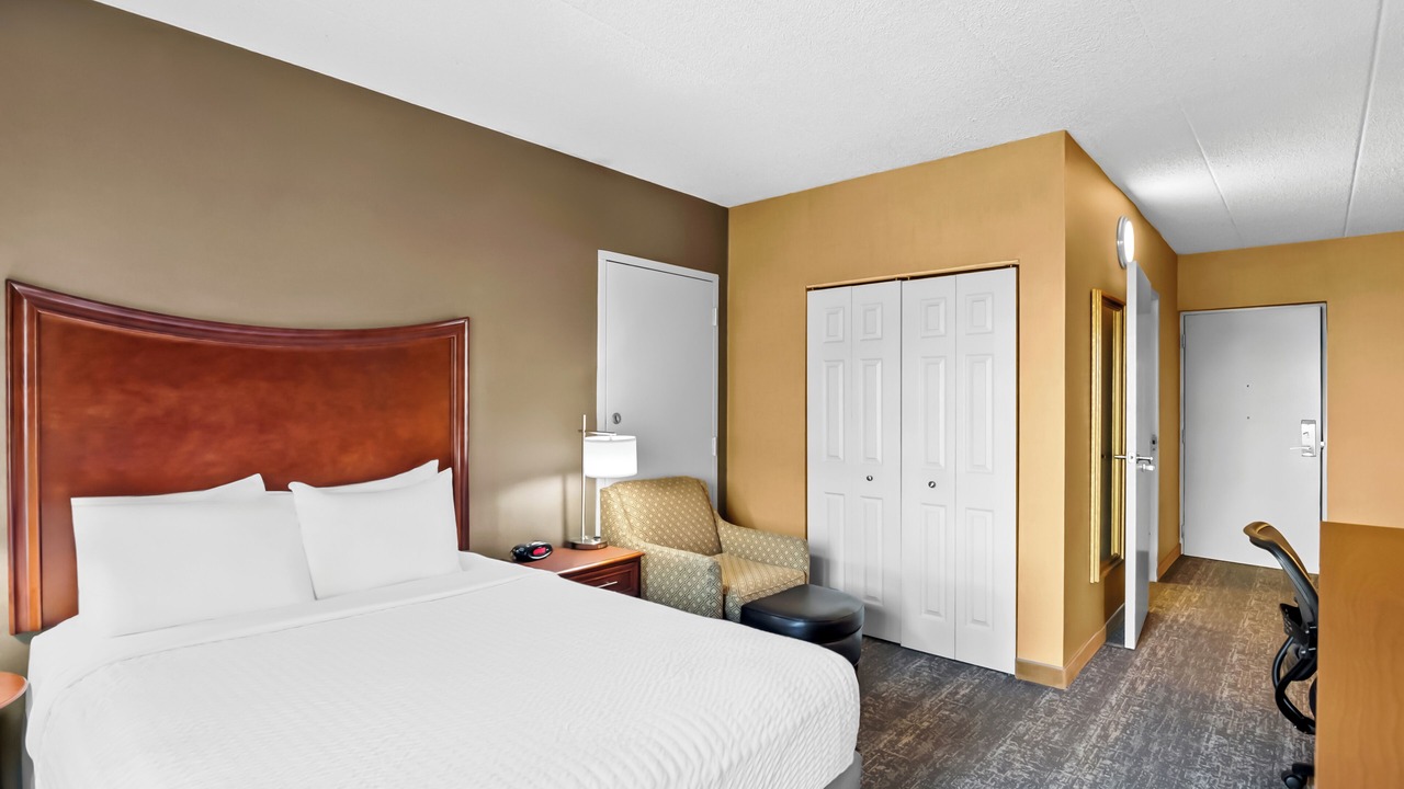 Photo of Others in North Haven