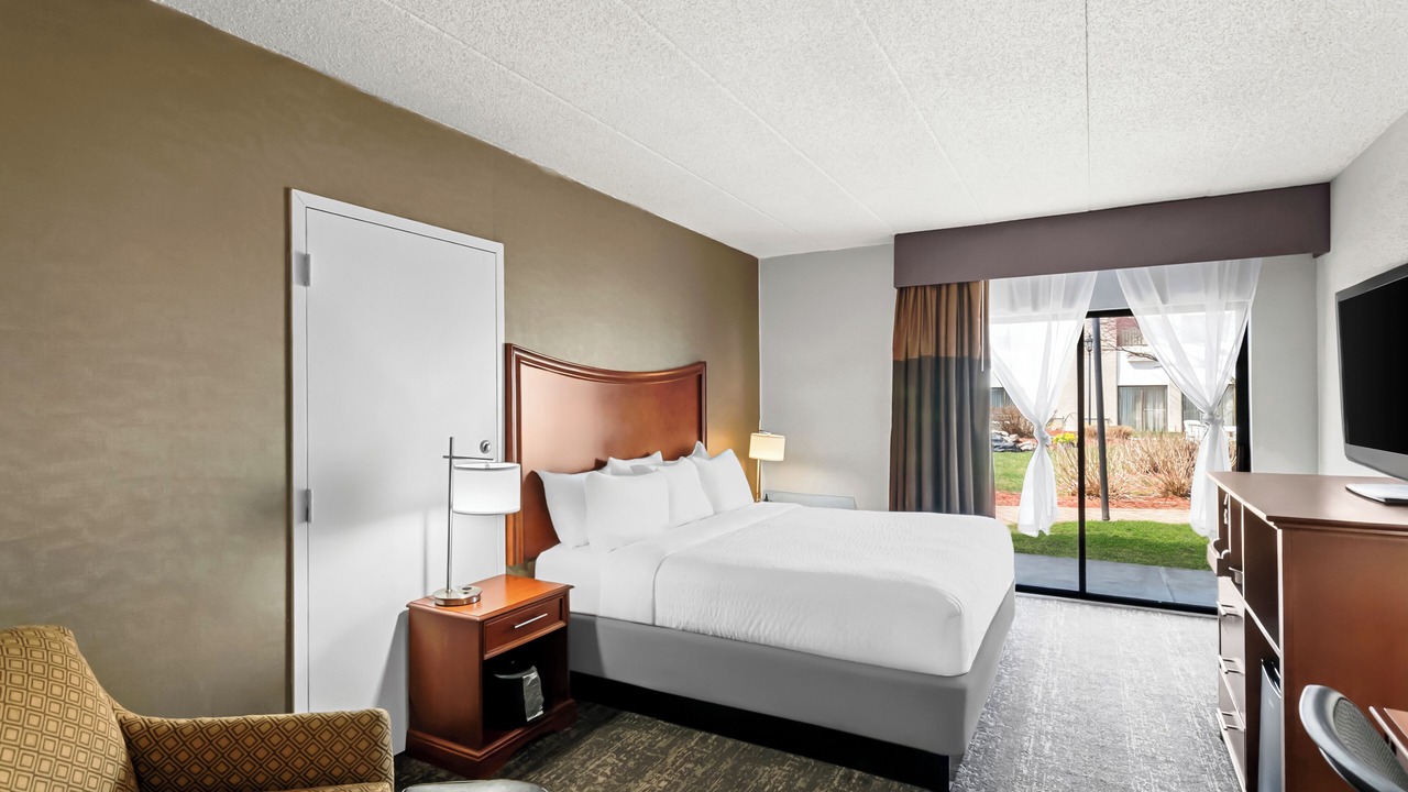 Photo of Bedroom in North Haven