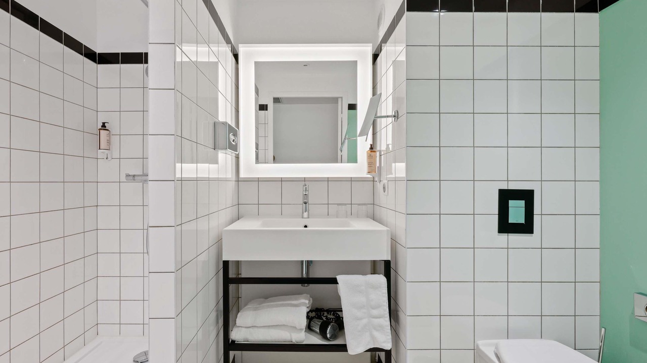 Photo of Bedroom in Paray-Vieille-Poste