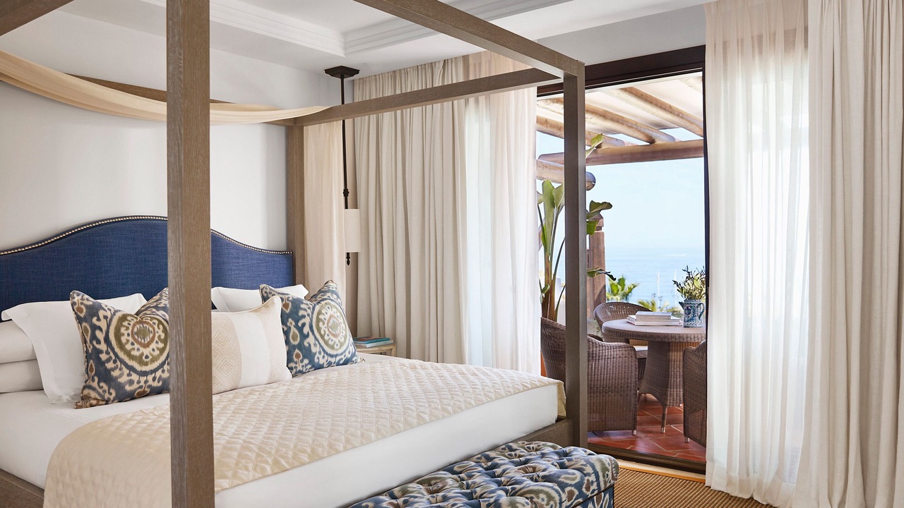 Photo of Bedroom in Golden Mile