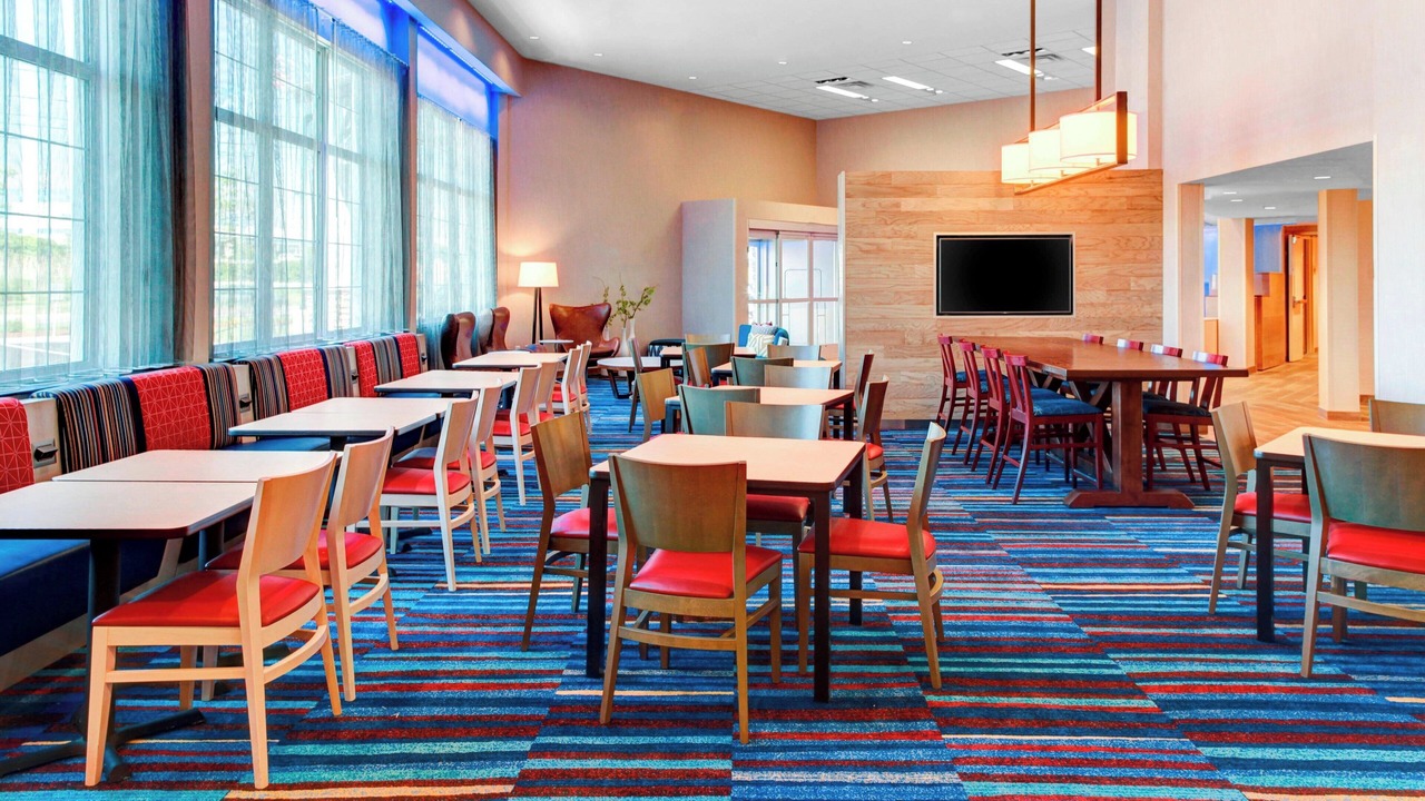 Photo of Others in Hyannis