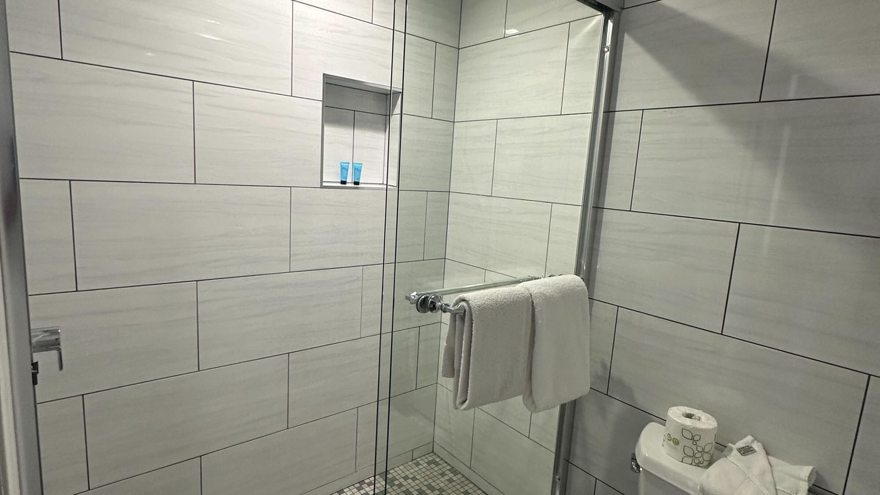 Photo of Bathroom in Manhattan Beach