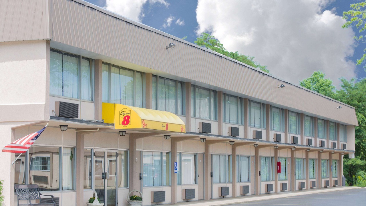 Photo of Outdoor in Ashland