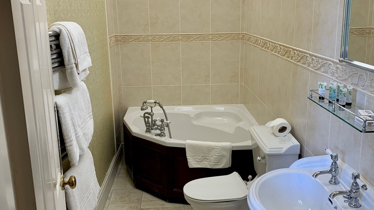 Photo of Bathroom in Whitney-on-Wye