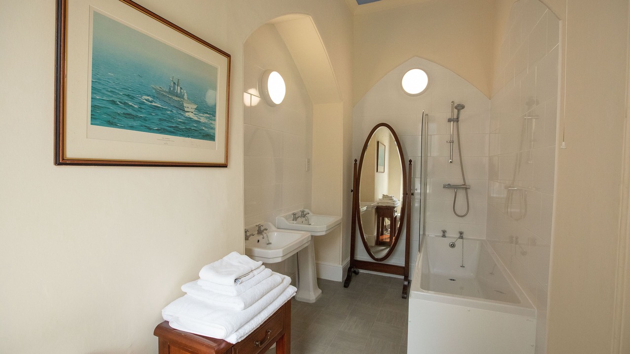 Photo of Bedroom in Whitney-on-Wye