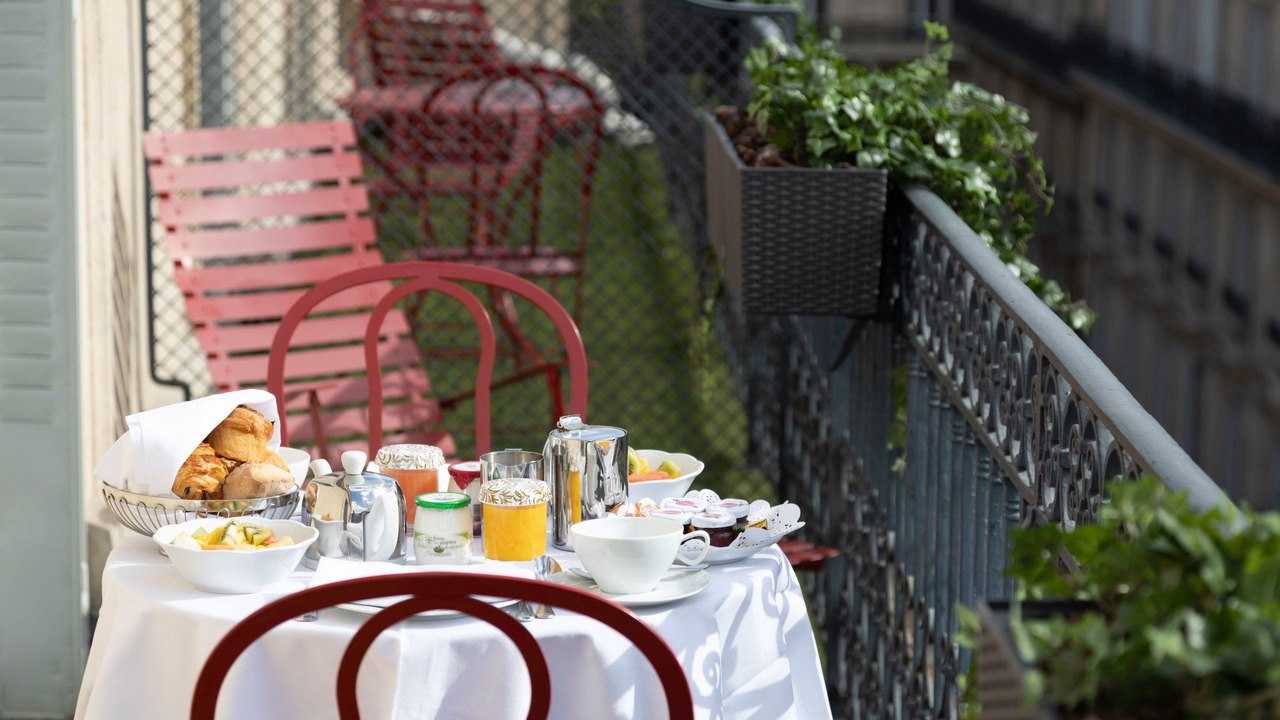Photo of Patio Balcony in 8th Arrondissement