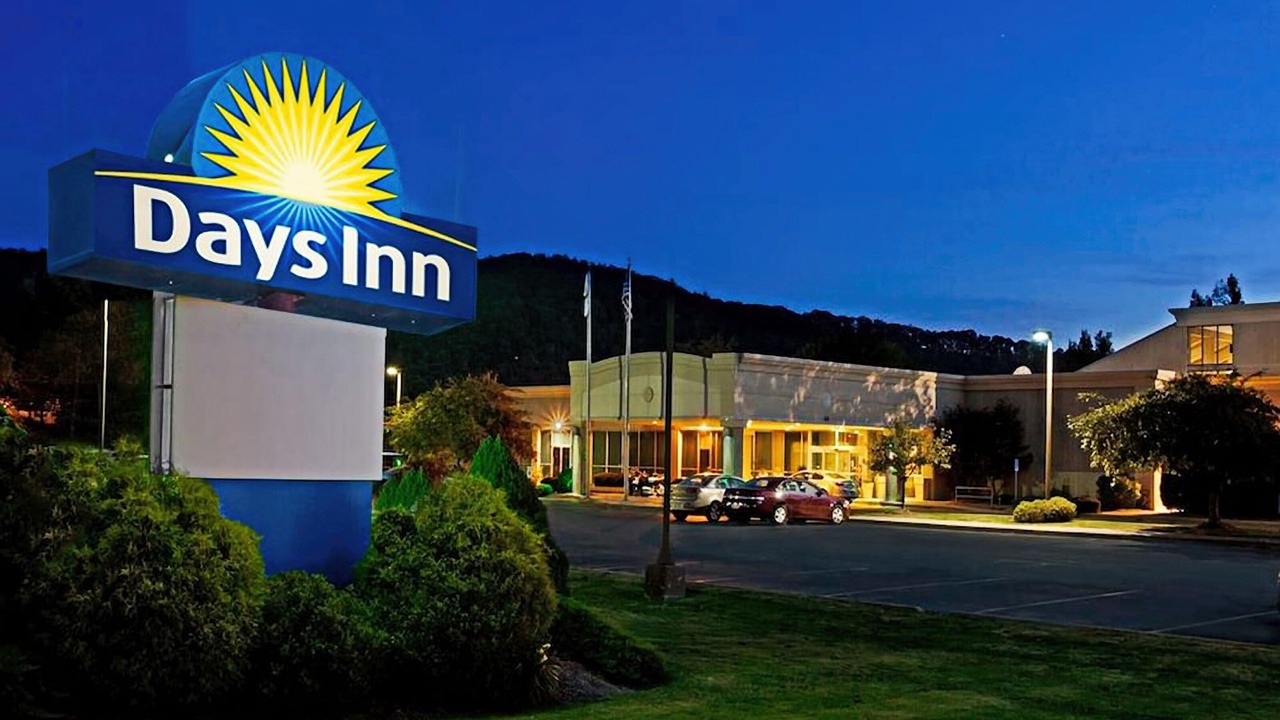 Photo of Outdoor in Warren