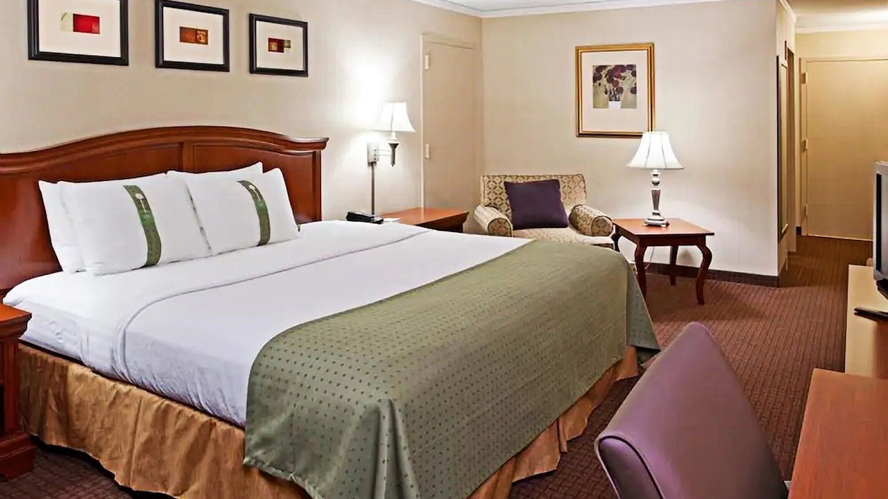 Photo of Others in Warren