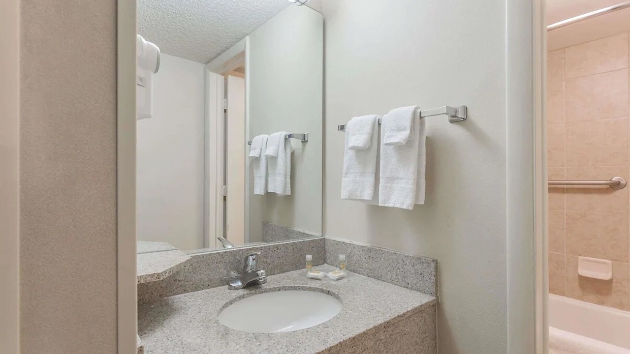 Photo of Others in Warren