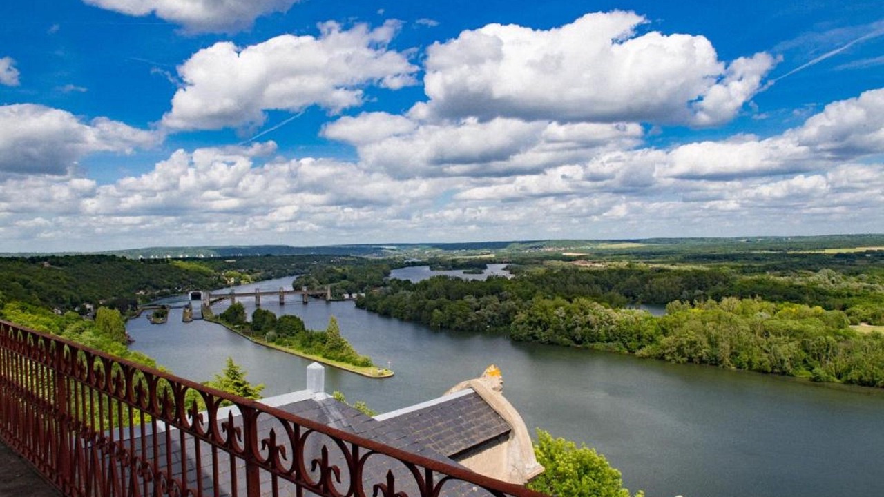 Photo of Bedroom in Rolleboise
