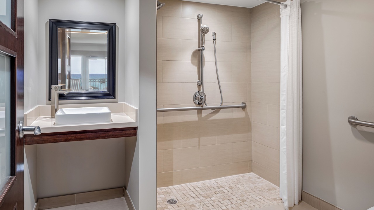 Photo of Bathroom in Highland Beach