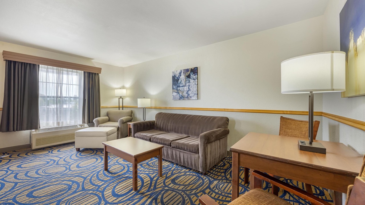 Photo of Others in Woodburn