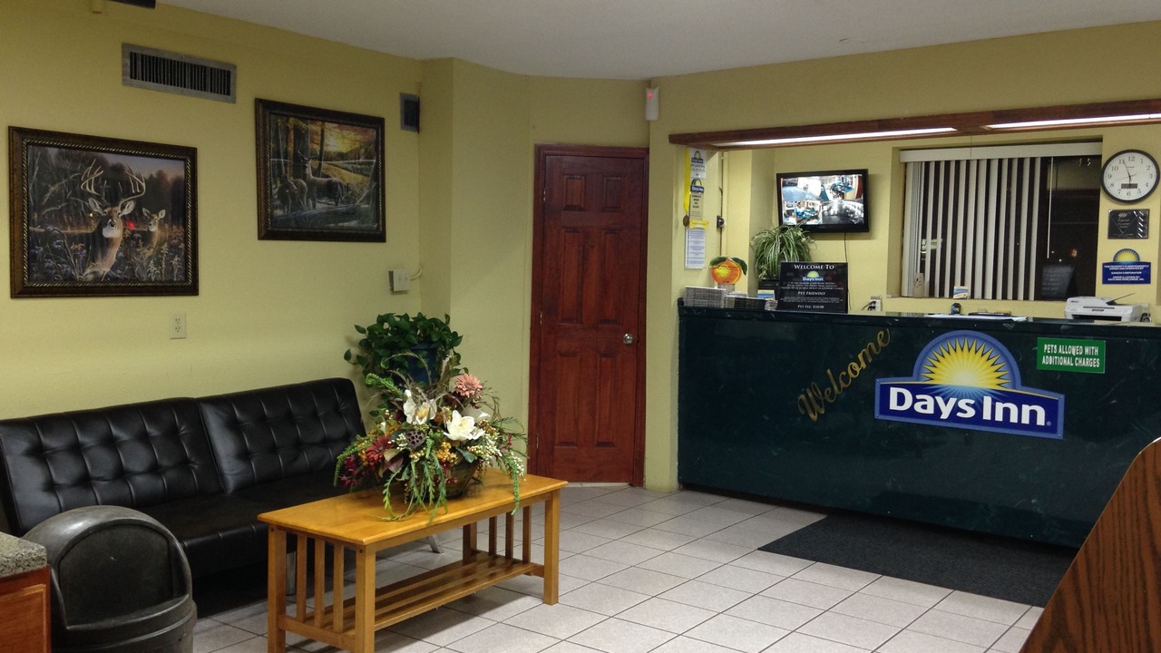 Photo of Others in Byron