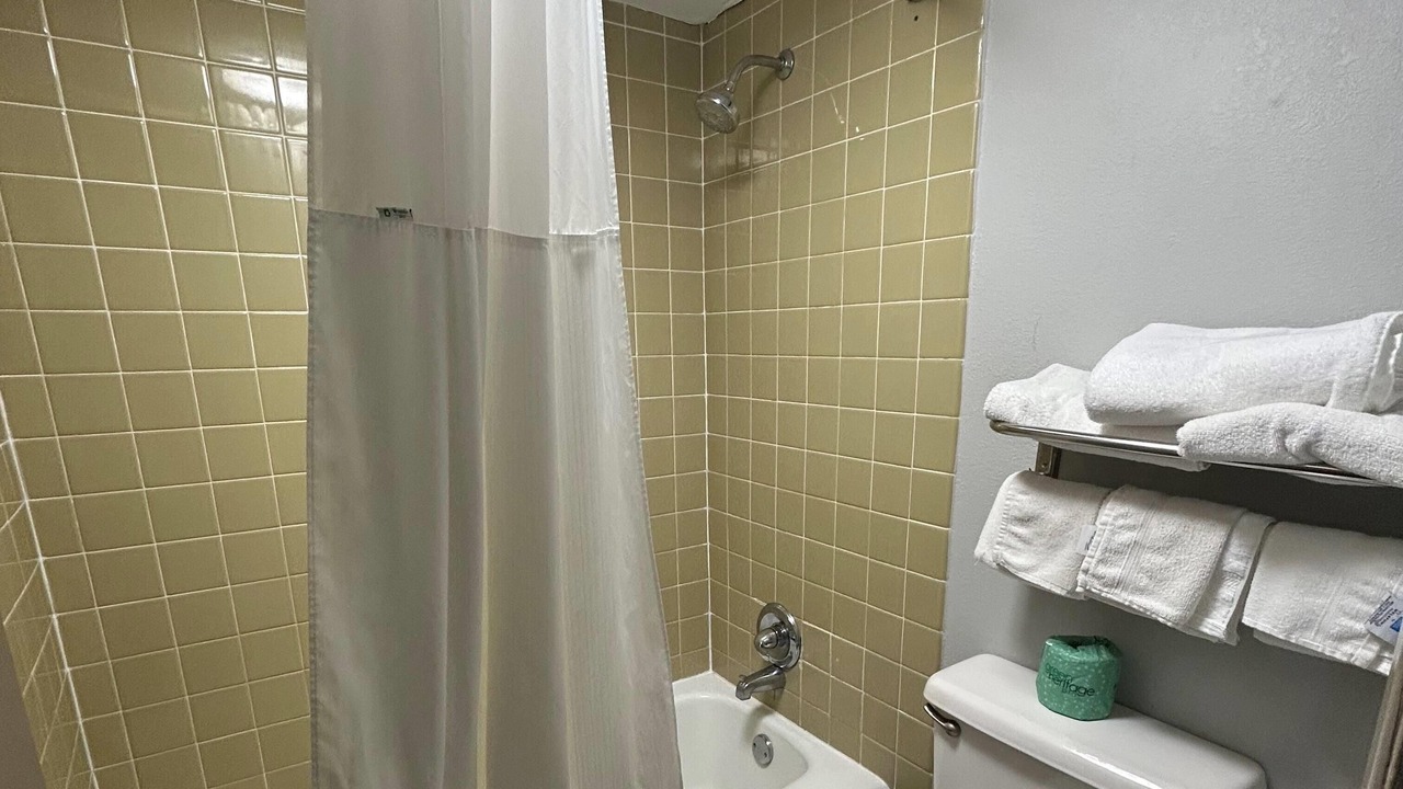 Photo of Others in Byron