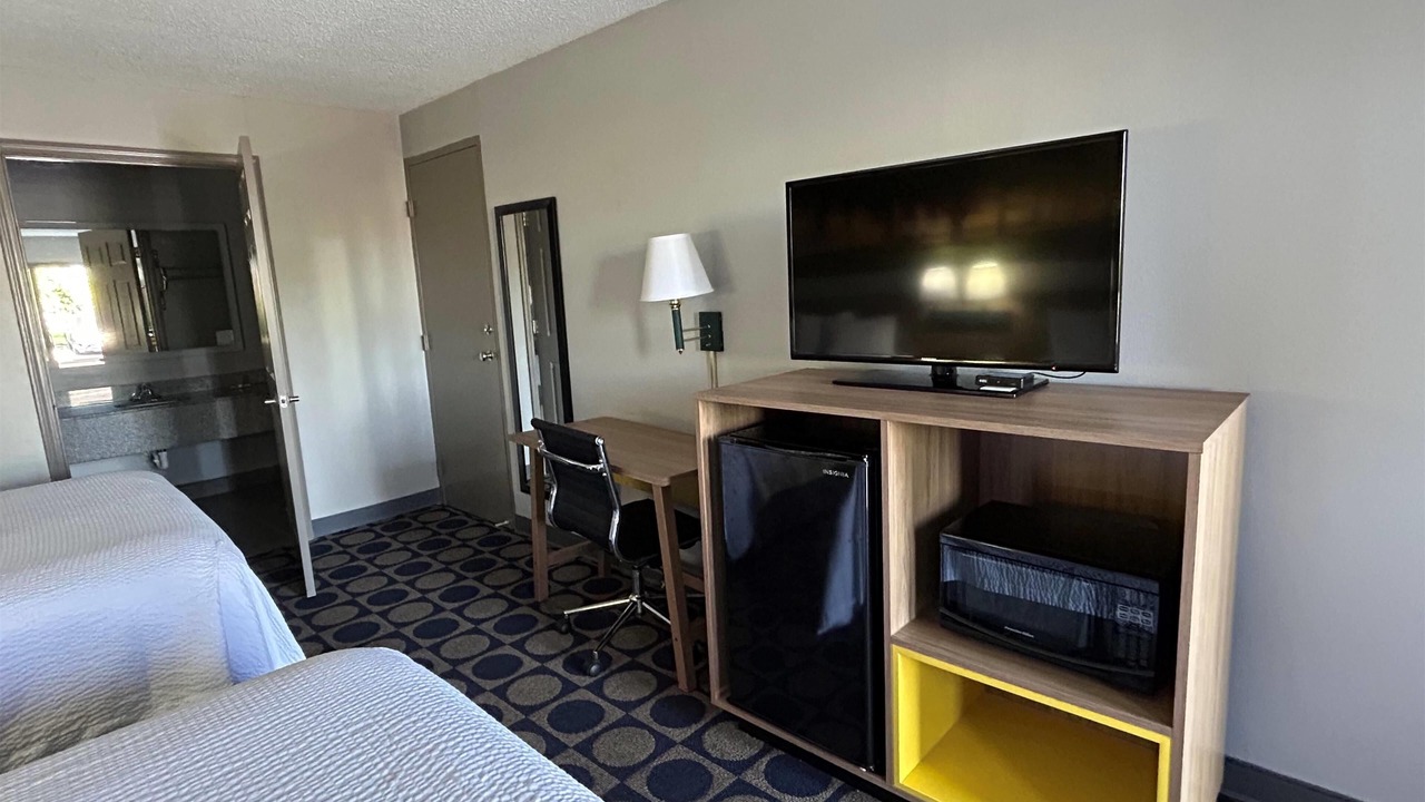 Photo of Bedroom in Byron