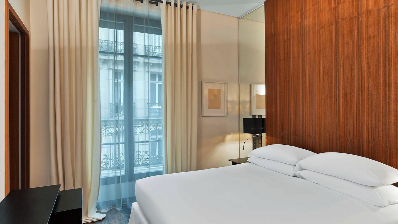 Photo of Bedroom in Porte-Dauphine