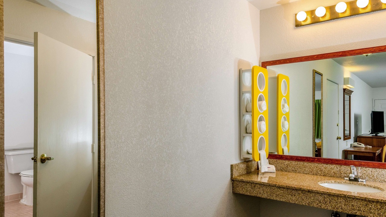 Photo of Others in Oakdale