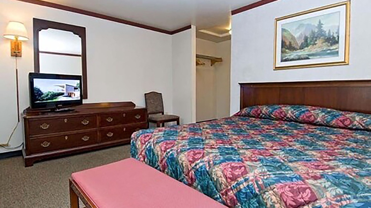 Photo of Bedroom in Sequim