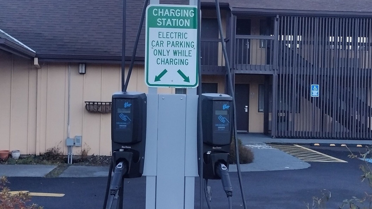 Photo of Others in Oakridge