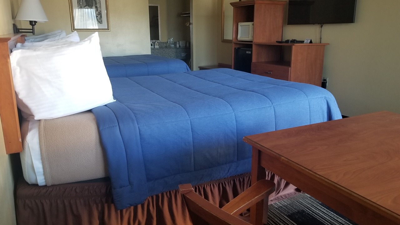 Photo of Bedroom in Oakridge