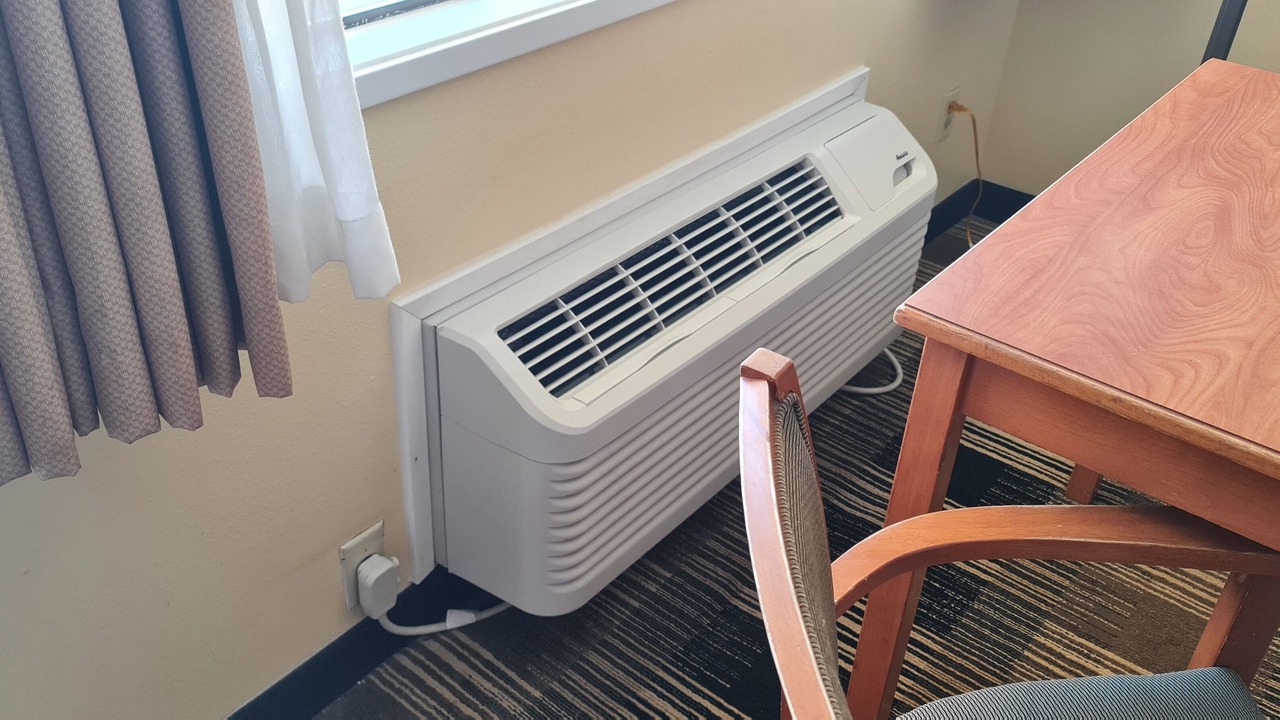 Photo of Bedroom in Oakridge