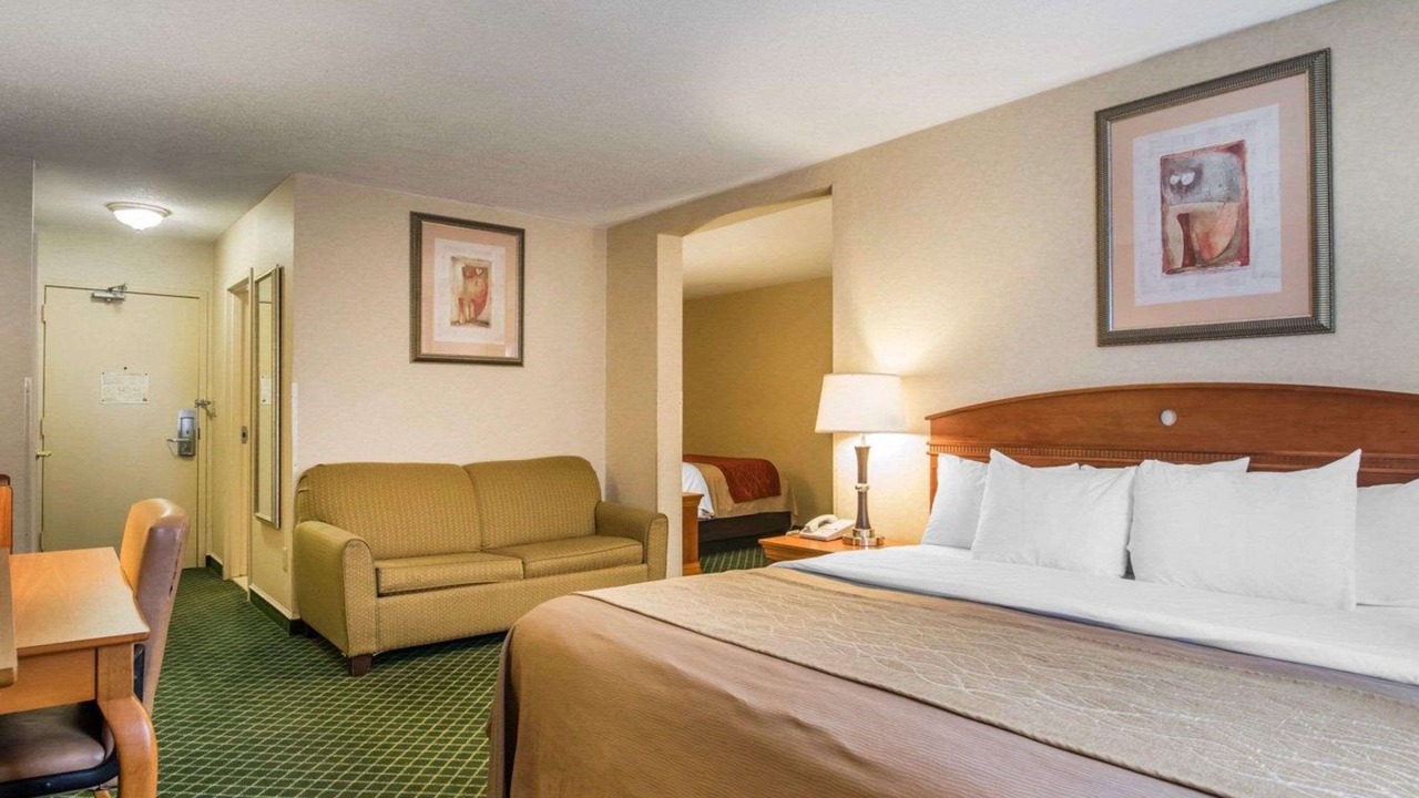 Photo of Bedroom in Ashland