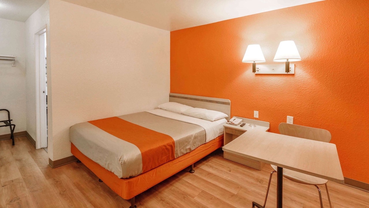 Photo of Bedroom in Huntsville