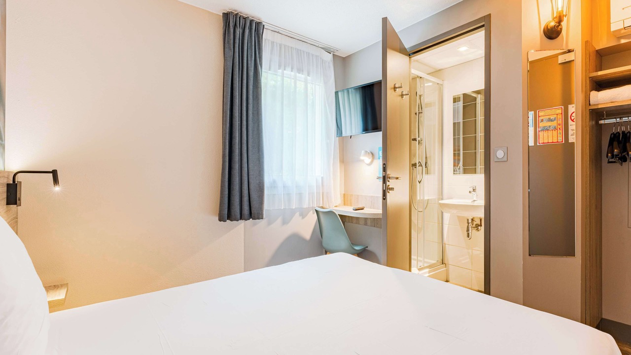Photo of Bedroom in Chambray-les-Tours
