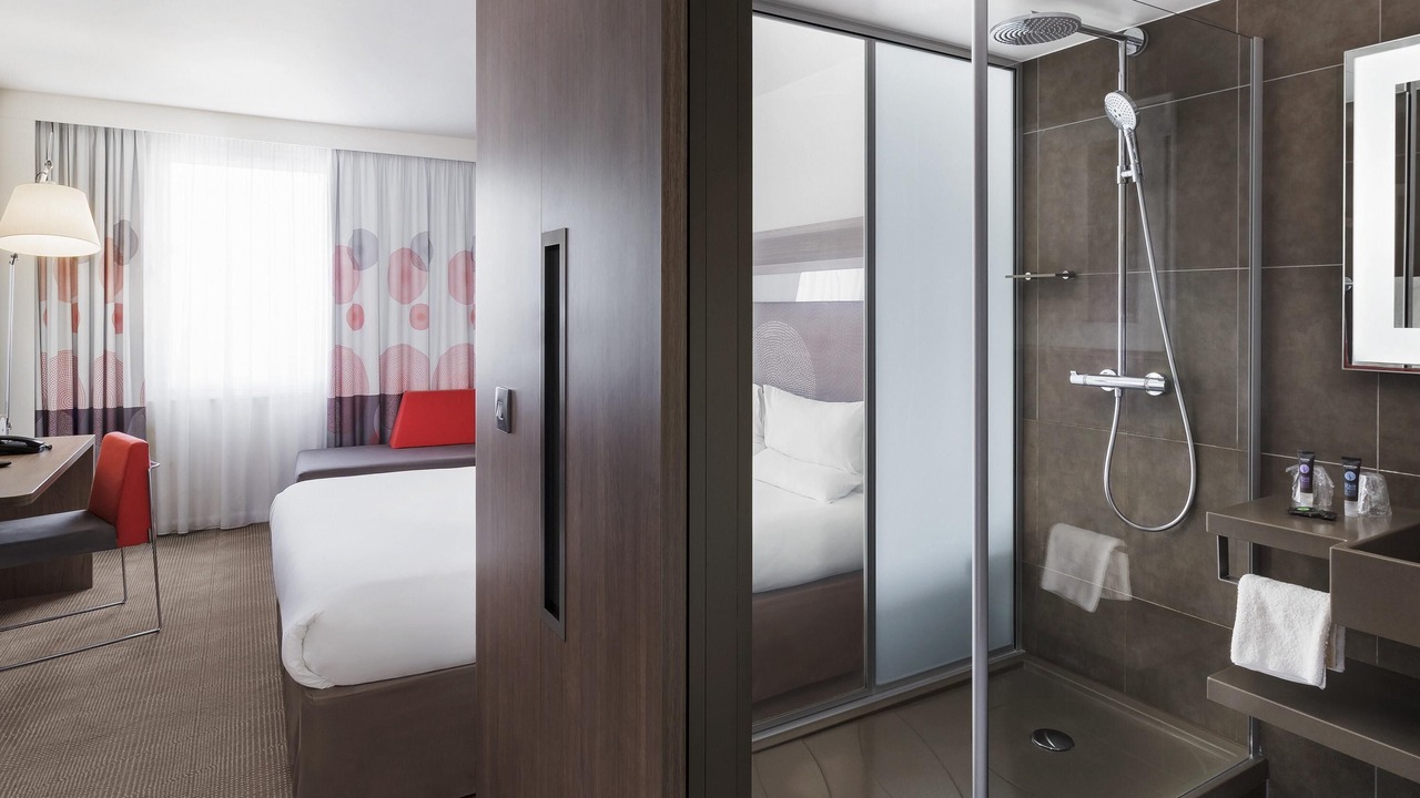 Photo of Bedroom in Docklands